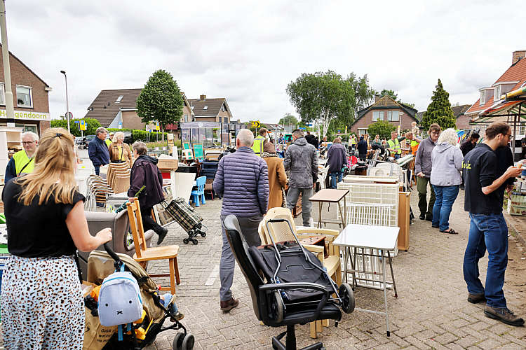 Rommelmarkt 2022 Waarder_168